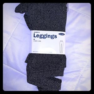 NWT Old Navy Chevron Black White Legging Pants M